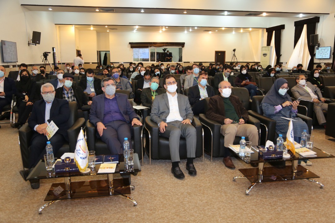 گروه صنعتی و پژوهشی زر