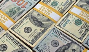 دلار از 50 هزار تومان دل نمی‌کند