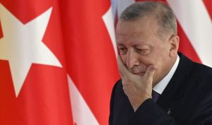 حرکت زیگزاگی لیر و اقدامات پرزیان اردوغان!