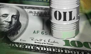بررسی تحولات بازار نفت و دلار