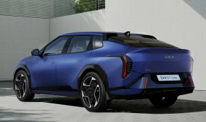 کیا EV4 فست‌بک ؛ رقیب تازه‌نفس برای تسلا