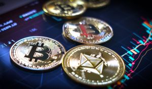 خرید ۳۳۲.۸ میلیون دلار بیت‌کوین و فروش ۱۳۵.۳ میلیون دلار اتریوم در جریان ETFها