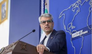 توقف موقت تردد در مرز ایران و پاکستان؛ رایزنی‌ها برای رفع اختلال ادامه دارد