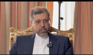 خطیب زاده: رهبر جدید ایران در سلامت کامل امور کشور را مدیریت می‌کند | احتمالا قالیباف ریاست هیات ایران را برعهده بگیرد