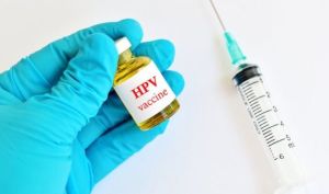 واکنش سازمان غذا و دارو به ماجرای جنجال واکسن‌های ایرانی HPV ؛ فقط یک واکسن HPV داخلی تعلیق شد