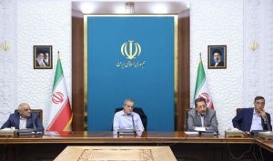 تأکید رئیس‌جمهور بر استمرار برق‌رسانی به صنایع در شرایط ناترازی انرژی | سازوکار جدید تأمین برق صنایع از بورس انرژی بررسی شد