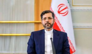 خطیب‌زاده: قطر و پاکستان نقش محوری در دستیابی به تفاهم ایران و آمریکا داشتند | در دوره ۶۰ روزه هزینه‌ای در تنگه هرمز اعمال نمی‌شود