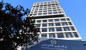 بورس کالای ایران در روز یکشنبه ۱۱ مرداد ماه میزبان معامله ۲ میلیون و ۴۱۲ هزار و ۴۲۶ تن محصول بود. تالارهای سیمان و حراج باز صدر نشینان معاملات امروز بودند.