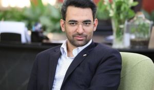 آذری جهرمی: پزشکیان جواب تلفن من را نمی‌دهد!