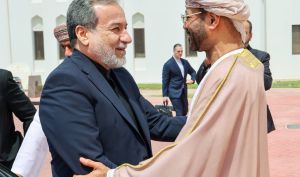 عراقچی و همتای عمانی درباره امنیت تنگه هرمز گفت‌وگو کردند