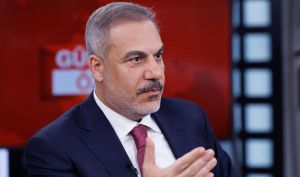 وزیر خارجه ترکیه: در حال حاضر، دست‌کم به نظر می‌رسد که تهدید یک جنگ ناگهانی بین ایران و آمریکا وجود ندارد