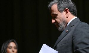 عراقچی: زمان و شرایط بازگشت به میز مذاکره را ما تعیین می‌کنیم