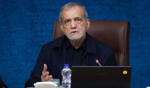 پزشکیان: رهبر شهید در جنگ ۱۲روزه قبول کردند ما باید برویم پای میز مذاکره، اما ما اکنون تبلیغ می‌کنیم که نباید مذاکره کنیم