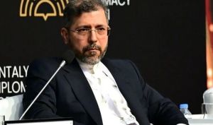 خطیب‌زاده: عربستان هنوز به پیشنهاد میانجیگری ایران درباره یمن پاسخ نداده است | ایران آماده توافق متوازن است؛ دیپلماسی تنها راه پایان جنگ است