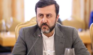 غریب‌آبادی : تقاضای آتش‌بس از سوی آمریکا ارسال شد / ترامپ در نامه به رهبر انقلاب، موضوع ۶۰ روز را مطرح کرده بود