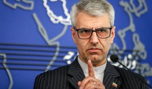 بقایی : محاصره دریایی ایران «خودزنی» است