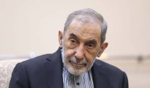 ولایتی: چین با صبر و متانت صدای پای ترامپ را خاموش می‌کند / کاری که ترامپ در این زمان می‌کند، پیشتر هیتلر انجام داده است