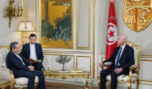 دیدار عراقچی با رئیس‌جمهور تونس؛ تأکید بر تقویت روابط ایران-تونس و حمایت از فلسطین