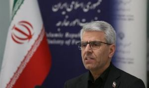 بقائی: ایران را نه با جغرافیا می‌توان برید و نه با واژه‌ها تکه‌تکه کرد