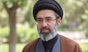 پیام رهبر معظم انقلاب به مناسبت روز جمهوری اسلامی و روز طبیعت