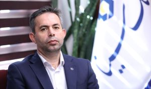 بازدید معاون بازاریابی و امور شعب بانک سینا از برخی شعب کشیک شرق تهران و گفتگو با کارکنان