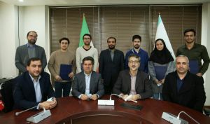 تقدیر همراه اول از پایان‌ نامه‌ های برتر سیزدهمین جشنواره «روز پروژه» 