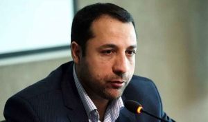 صالح‌ آبادی: بانک‌ های مرکزی در صدد جایگزینی پول ملی به‌ جای دلار هستند