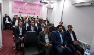 دیدار مدیران بانک ایران زمین از شعب غرب کشور