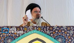 خاتمی: قصه دشمن مذاکره نیست بلکه تسلیم ملت ایران است/ دشمنان آرزوی خستگی مردم ایران را به گور خواهند برد