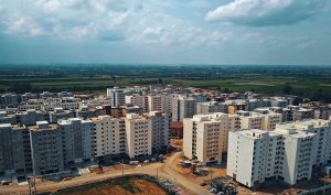خانه‌دار شدن؛ آرزوی دست‌نیافتنی یک ملت/ هفت‌خان رستم در انتظار وام‌های کم اثر
