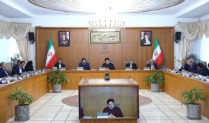 رییسی در جلسه هیات دولت: فروش خودرو در شرکت‌های خودروساز باید کاملا تابع دستورالعمل باشد