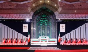 کدام مقامات خارجی برای ادای احترام به رهبر شهید به ایران آمدند؟