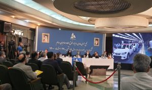 مجمع «خپارس»؛  خودرو L90 ایرانی تا سال آینده وارد بازار می شود