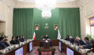 رئیس مجلس شورای اسلامی: راه توسعه کشور از مسیر بانک‌ها می‌گذرد