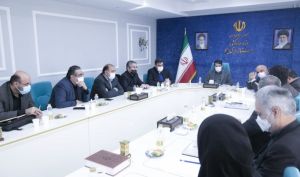 در جلسه دیدار مدیرعامل «ومعادن» با استاندار یزد مطرح شد؛ توسعه سرمایه‌گذاری «ومعادن» در استان یزد/ سرمایه‌گذاری در حوزه‌ صنایع پاک و پیشرفته