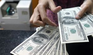 خریدوفروش غیرمجاز ارز خارج از شبکه بانکی و صرافی‌ها مشمول پرداخت مالیات شد