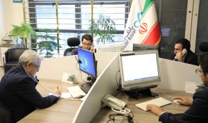 حضور مدیران امور شعب بانک دی در آخرین میزگرد پاسخگویی تلفنی به مناسبت هفته دولت