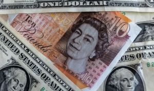 سقوط پوند به پایین‌ترین سطح ۳۷ سال اخیر