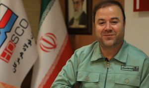 تقدیر از عطاءلله معروفخانی مدیرعامل فولاد هرمزگان به‌عنوان چهره نامی صنعت