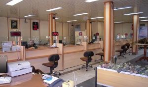 توقف پرداخت تسهیلات در بانک‌ها تکذیب شد