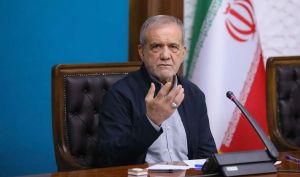 پزشکیان: روز دوشنبه در مسقط در حضور کشورهایی که از خاک آن‌ها به ما حمله شد، توافق عمان و ایران بر سر «مسیر مشترک در تنگه هرمز»، امضا می‌شود