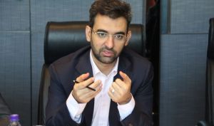 آذری جهرمی: آزادسازی قیمت خودرو بازار انحصاری ایران ظلم به مصرف کنندگان است