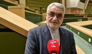 بروجردی، عضو کمیسیون امنیت ملی: برای اثبات عدم تخطی از فعالیت‌های صلح‌آمیز هسته‌ای، به آژانس اجازه بازدید از تاسیسات اتمی داده می‌شود