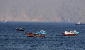قطر: دریافت موقت هزینه ترانزیت از تنگه هرمز قابل مذاکره است