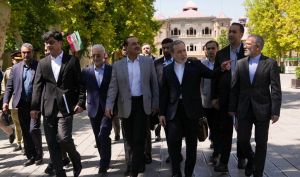 ادعای نیویورک‌تایمز: شگفت‌انگیزترین و جدیدترین بند اضافه شده به توافق، تأسیس یک صندوق سرمایه‌گذاری برای ایران به ارزش ۳۰۰ میلیارد دلار است / ویتکاف و کوشنر پیشنهاد راه‌اندازی پروژه‌های سرمایه‌گذاری در حوزه ساختمان و املاک را داده‌اند