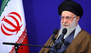 ادعای نیویورک تایمز از دستورات نظامی رهبر معظم انقلاب درباره فرماندهان نظامی کشور