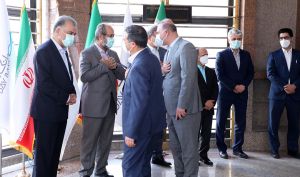 تأکید مدیرعامل بانک دی بر نقش محوری نظام بانکی در تحقق شعار سال
