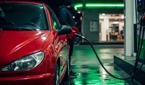 خبر جدید بنزینی/ امشب چه خبر است؟
