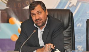رگولاتور اسبق ارتباطی: همراه اول و ایرانسل با این تعرفه‌ها، به زودی زیانده می‌شوند