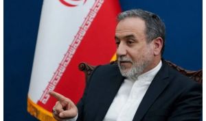 عراقچی: ویتکاف از طریق واسطه‌ها تماس‌هایی با ما برقرار می‌کند